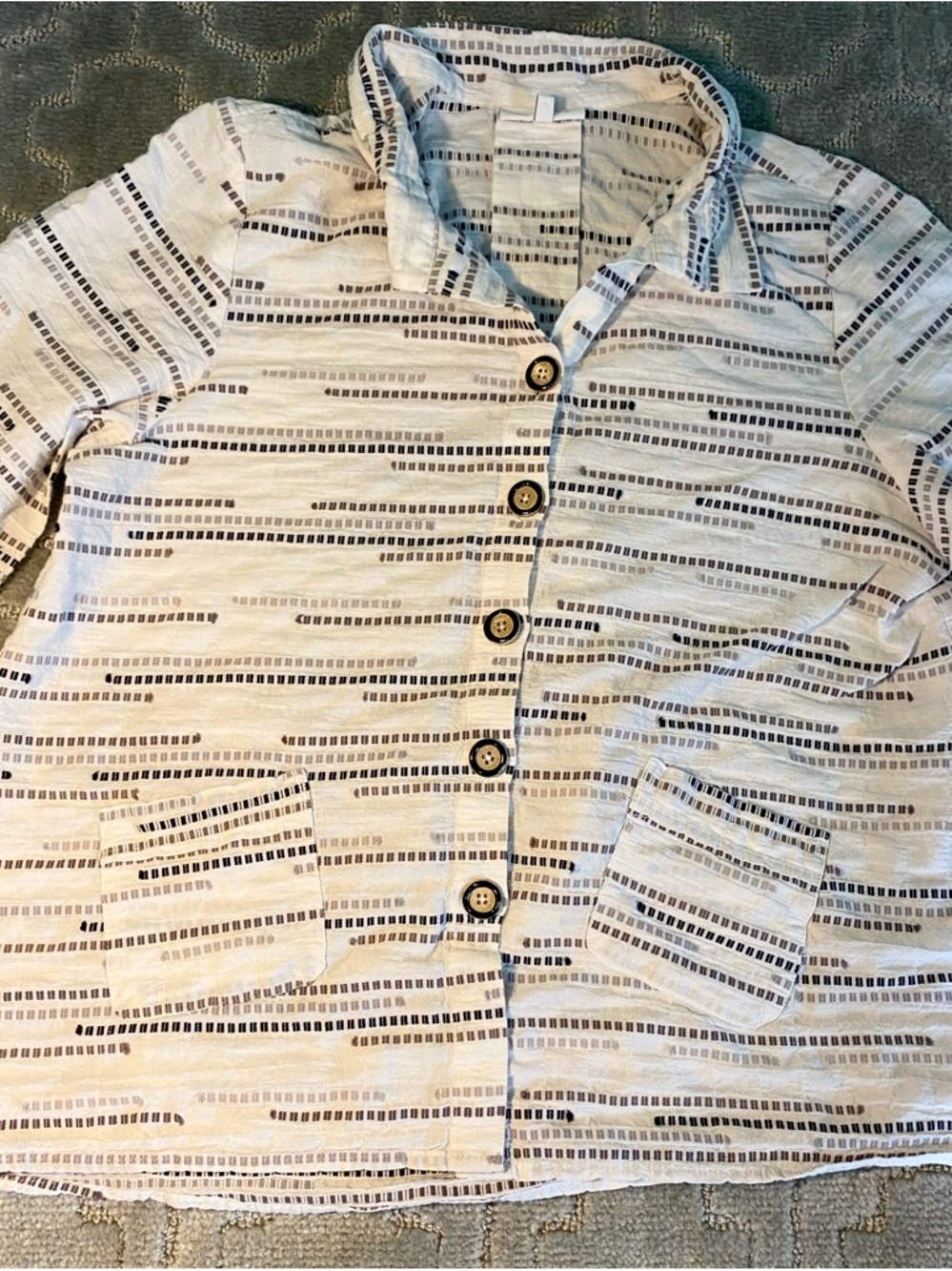 Habitat Women’s Button Down Shirt Size M Lightweight Textured Striped Jacket Top